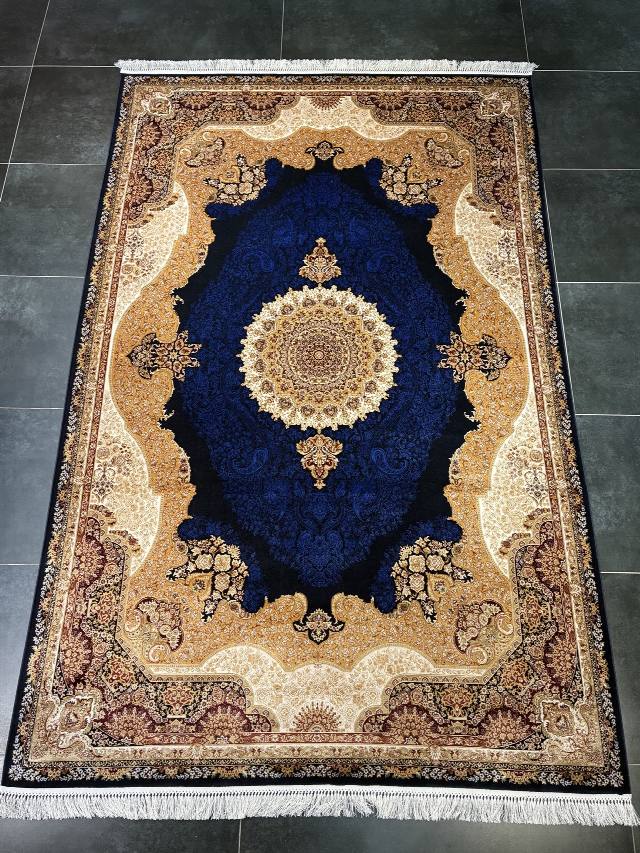 Tarz Halı Lacivert Madalyon
