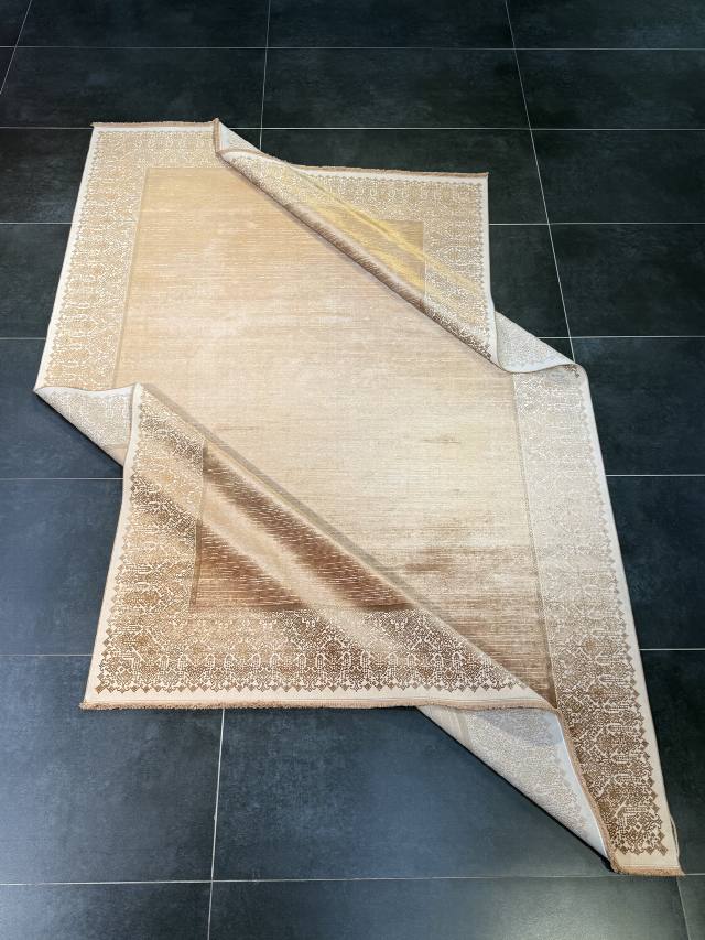 Tarz Halı Sepya Çerçeve