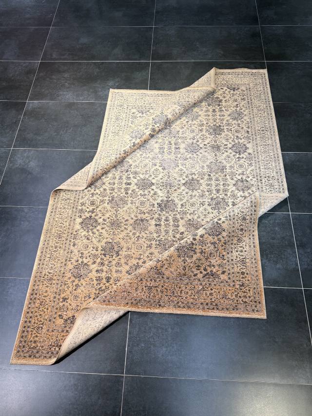 Tarz Halı Fildişi Miras
