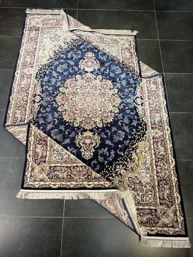 Tarz Halı Safir