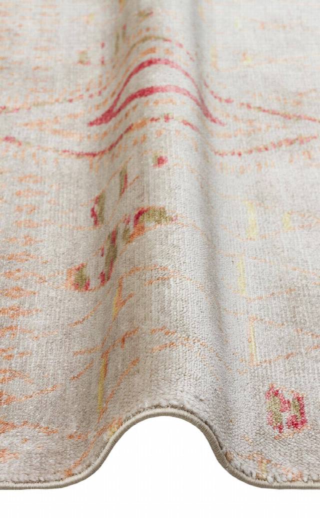 ZARA ZR 15 BEIGE AUTUMN  Otantik Desenli Özel Hav Vermeyen ve Kolay Temizlenebilir Tensel Kullanılarak El Emeği ile Özel Tezgahlarda Üretilen Modern Uşak Halısı