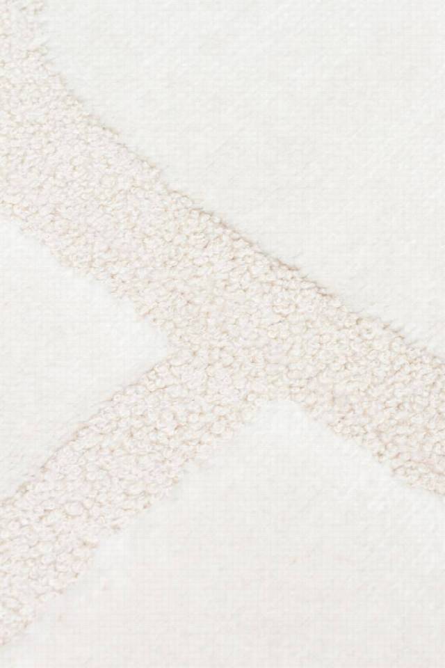 ADEL ADL 04 CREAM  Yüksek Alçak Dokulu Yumuşak Tuşeli Modern Makine Halısı