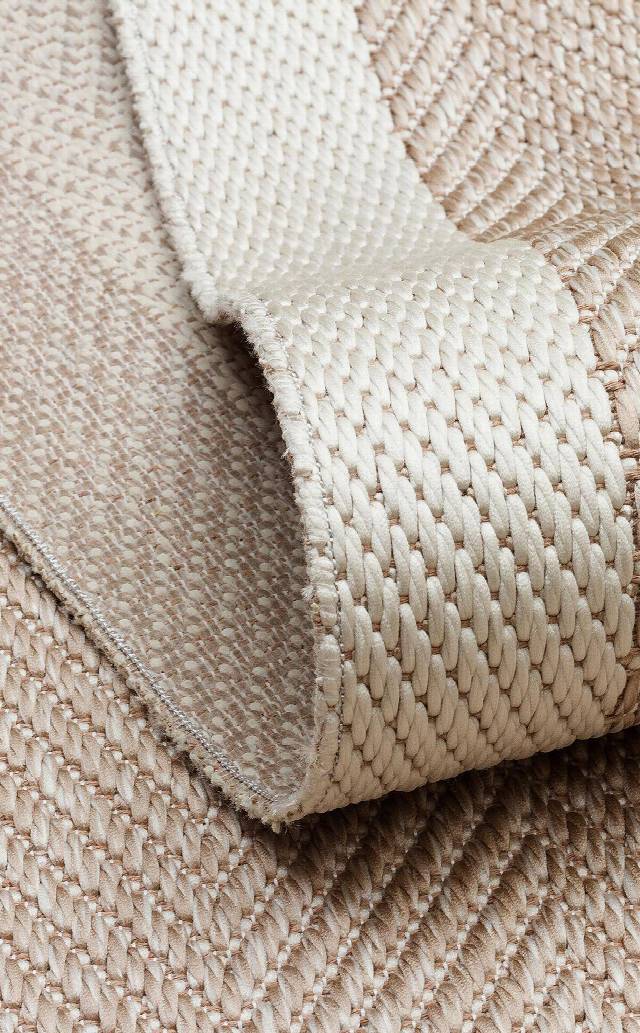 MONO MNO 02 BEIGE  Hav Toz Vermez Kaymaz Tabanlı İnce Halı