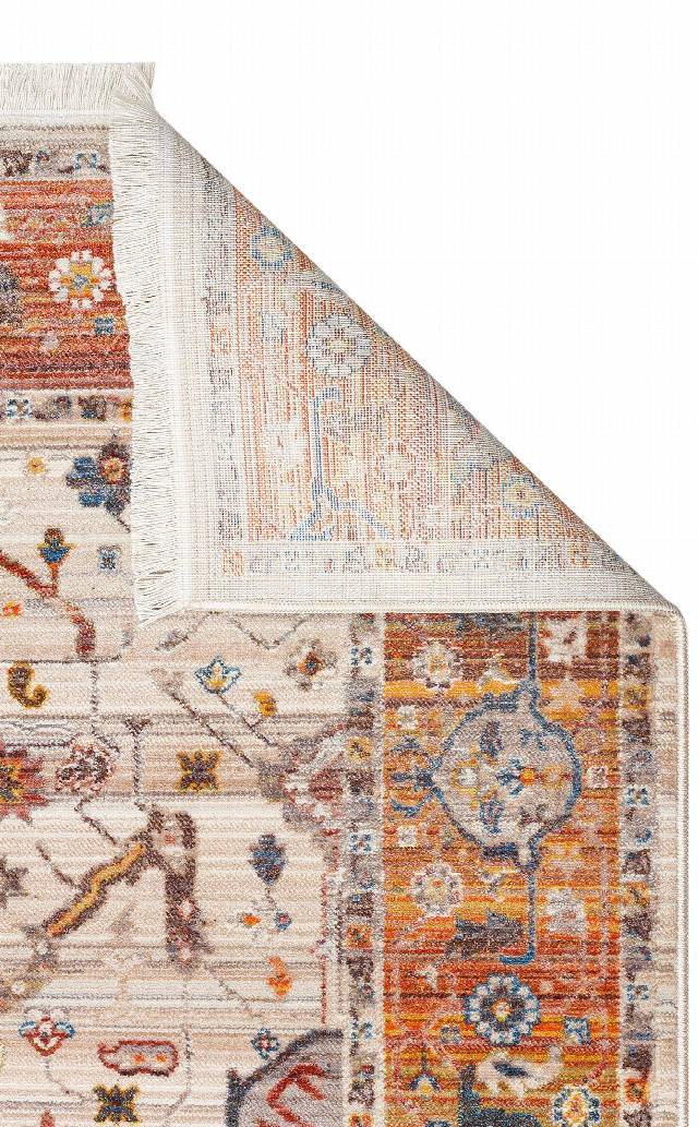 PIETRA PTA 01 CREAM TERRA  Sıcak Renk Tonlarını Etnik Desenler ile Buluşturan Yumuşak Tuşeli Makine Halısı