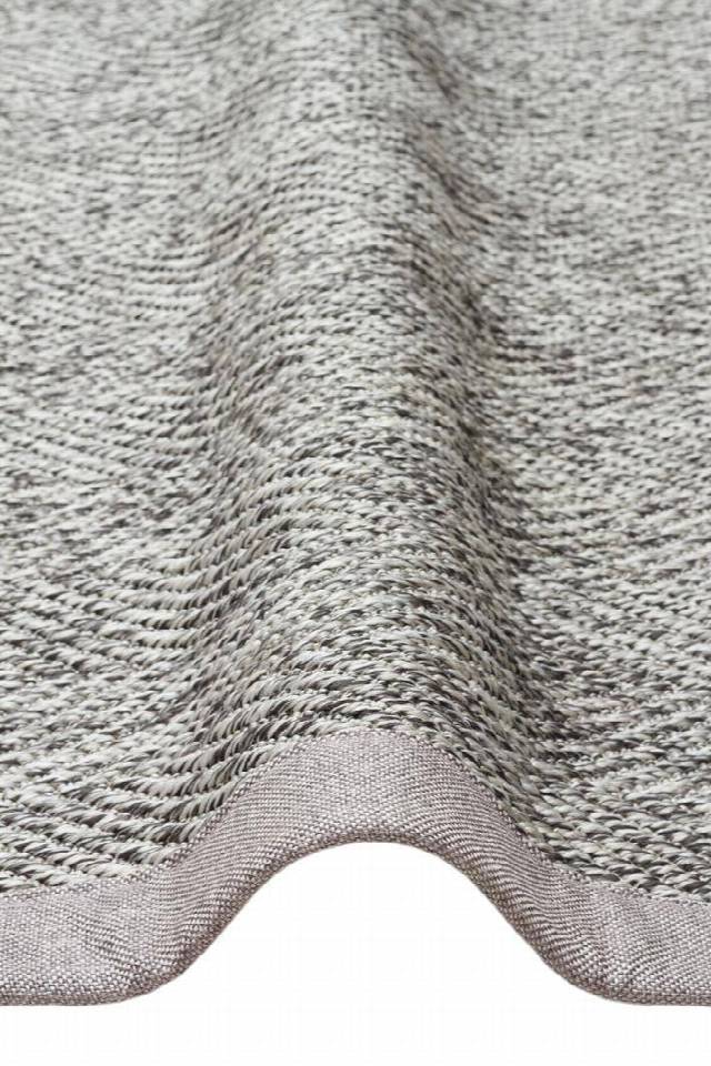 VENTURA SISAL VNT 2704 GREY BRD GREY  İç ve Dış Mekan Kullanımına Uygun Hav Vermeyen Kolay Temizlenebilir Sisal Görünümlü Halı