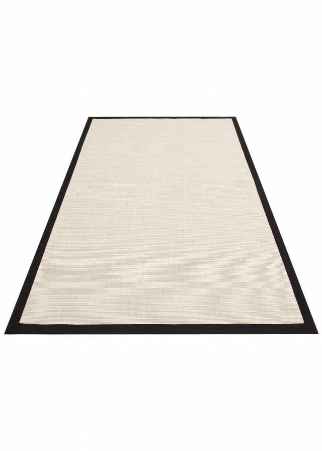 VENTURA SISAL VNT 2706 CREAM BRD BLACK  İç ve Dış Mekan Kullanımına Uygun Hav Vermeyen Kolay Temizlenebilir Sisal Görünümlü Halı